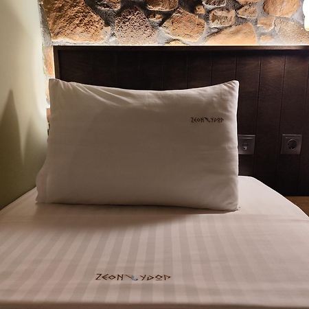 Ζέον Ύδωρ Hotel Orma Bagian luar foto