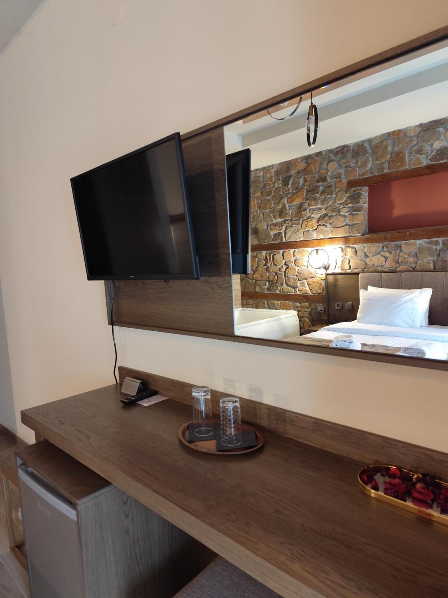 Ζέον Ύδωρ Hotel Orma Bagian luar foto